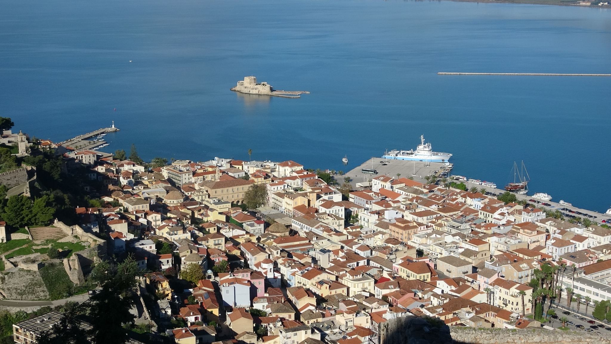 Κάνε το όπως το Ναύπλιο. 4 δήμαρχοι έχασαν την πλειοψηφία το 2025