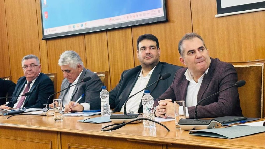 ΠΕΔ Πελοποννήσου Μαλτέζος - Λιβάνιος