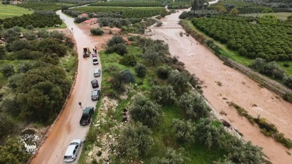 Πλημμύρες στα Ίρια