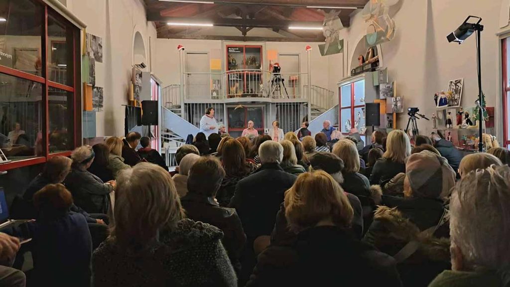 Θεατρική παράσταση «Θυμάμαι»