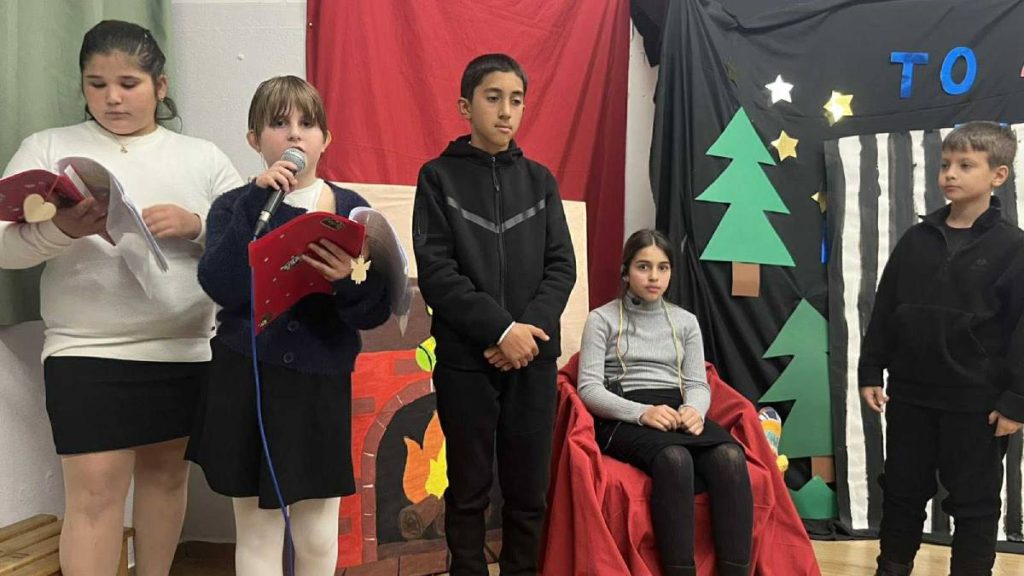 Χριστουγεννιάτικη εορτή του Νηπιαγωγείου και Δημοτικού Σχολείου Δημητσάνας