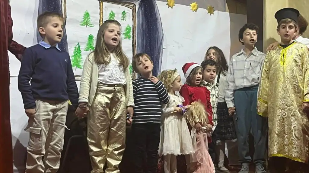 σχολική χριστουγεννιάτικη γιορτή στο Δημοτικό Σχολείο Βαλτεσινίκου