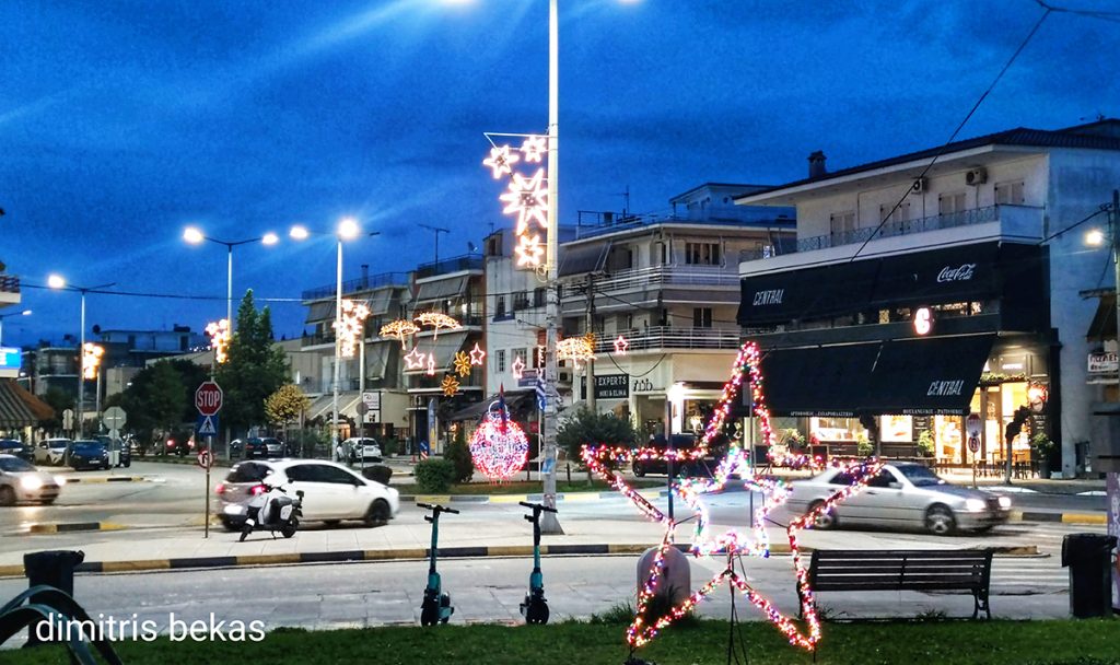 Χριστουγεννιάτικος στολισμός στο Ναύπλιο 2025