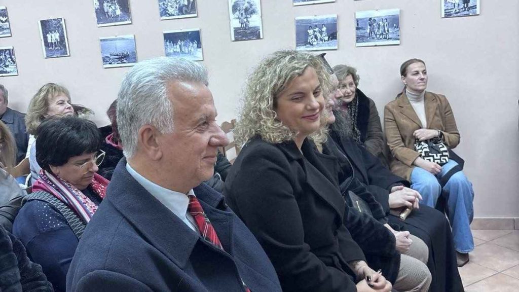 kopi pitas fournous1