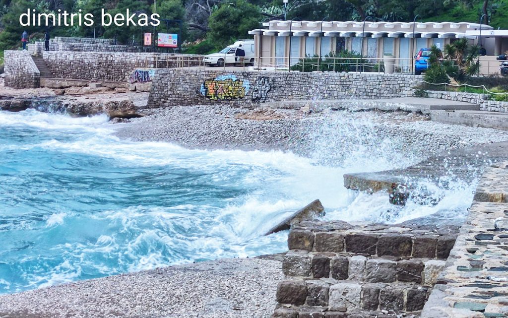 Αποκόλληση βράχου στην Αρβανιτιά