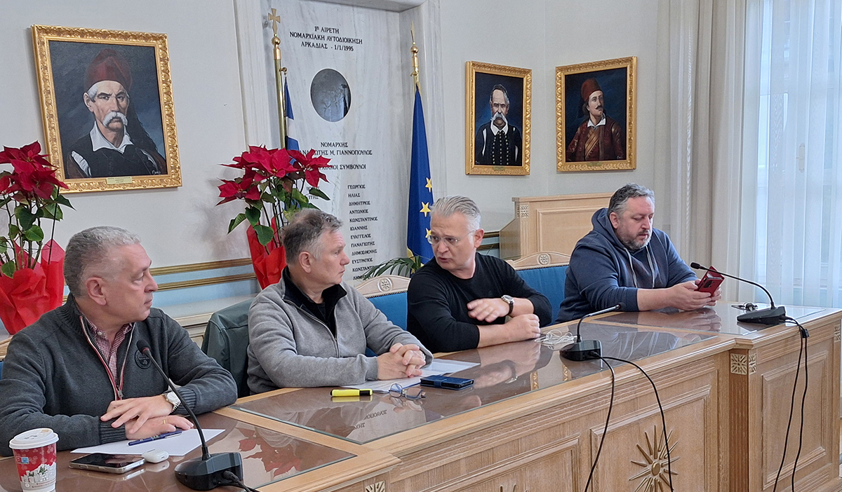 Πελοπόννησος: Επί τάπητος το σχέδιο για τις χιονοπτώσεις