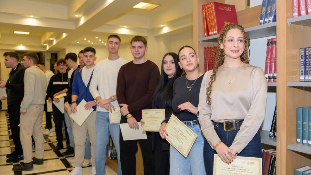 υποτροφίες του Ιδρύματος Μαυρούλια Δήμος Σικυωνίων