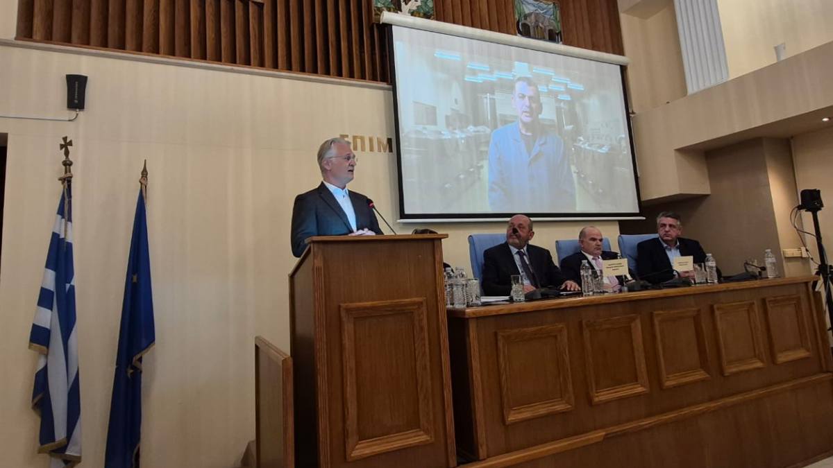 Πτωχός από το Γύθειο: «Η καρδιά της επιχειρηματικότητας είναι οι ίδιοι οι επιχειρηματίες – η Περιφέρεια δημιουργεί το υπόβαθρο για να αναπτυχθούν»