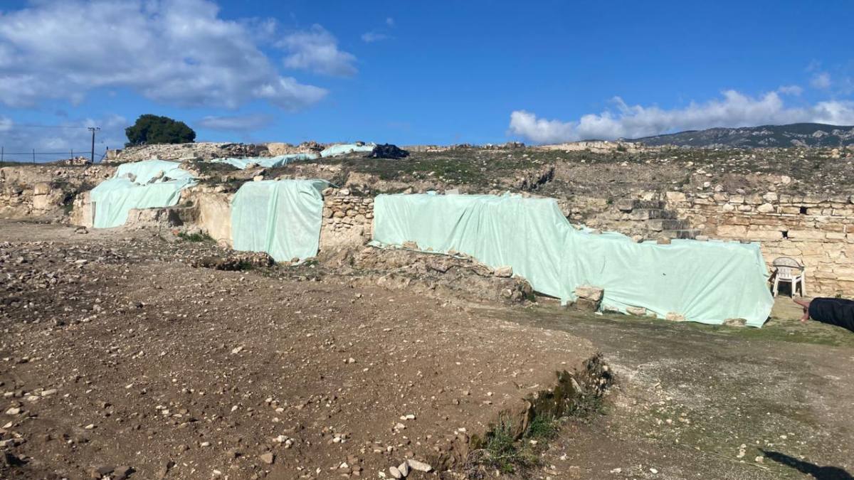 Ολοκληρώθηκε η πρώτη χρονιά ανασκαφής στη Ρωμαϊκή Έπαυλη Κατούνιστρα στο Λουτράκι