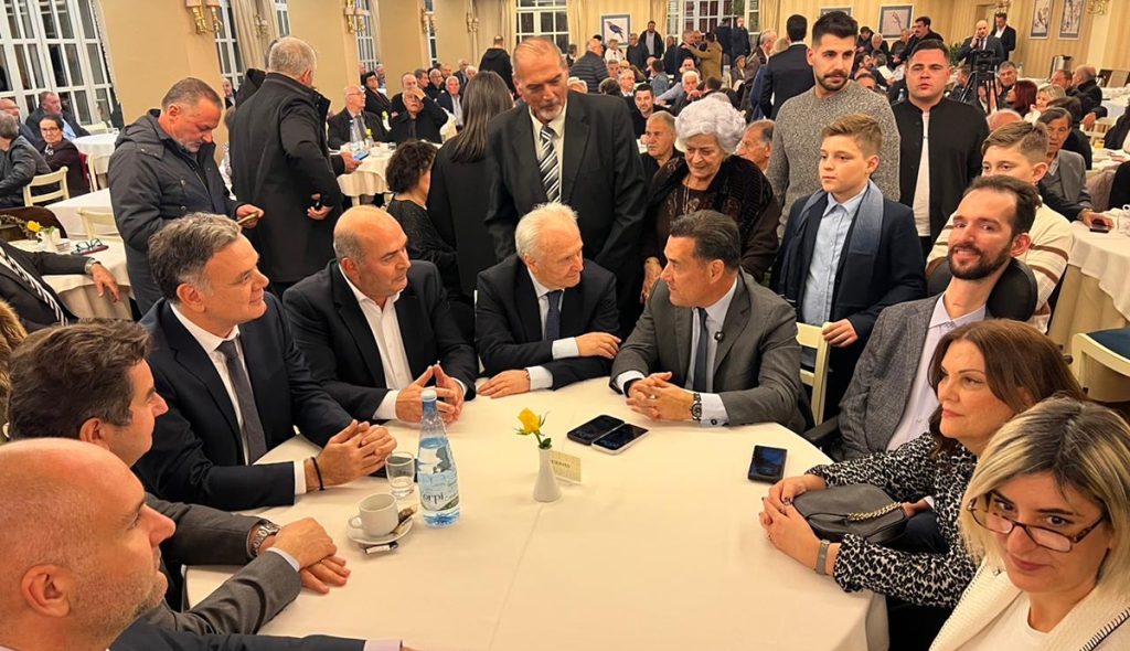 Γιάννης Ανδριανός κοπή πίτας ΔΕΕΠ Αργολίδας