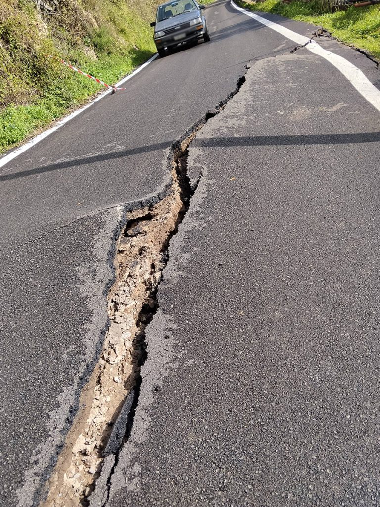 Καθίζηση δρόμος Γορτυνία