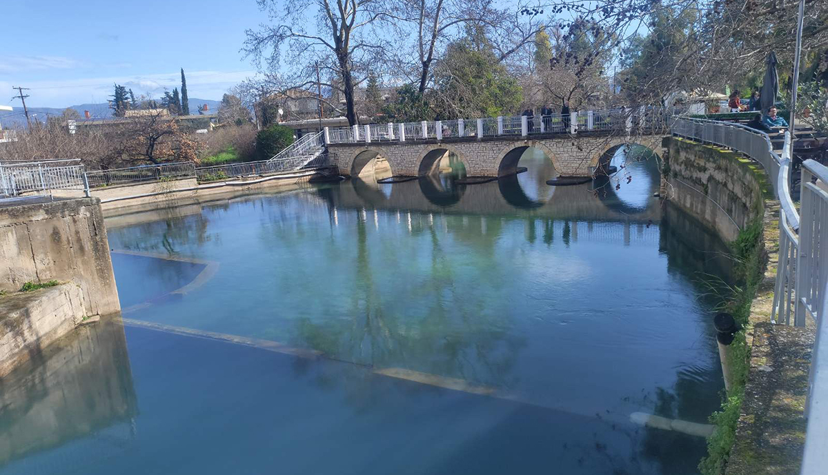 «Ζωντάνεψαν» τα ποτάμια στο Άργος: Μαγικές εικόνες στο Κεφαλάρι, «παγίδα» ο Ίναχος
