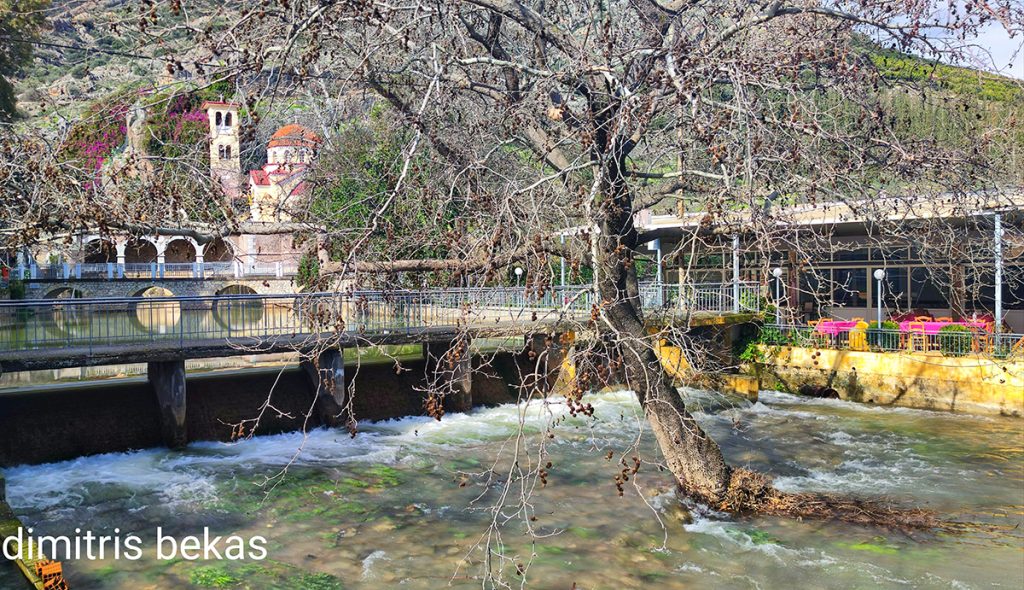 Νερό στο Κεφαλάρι Άργους