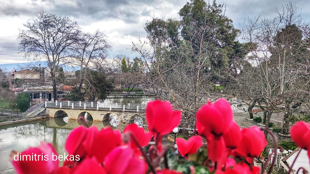 Νερό στο Κεφαλάρι Άργους