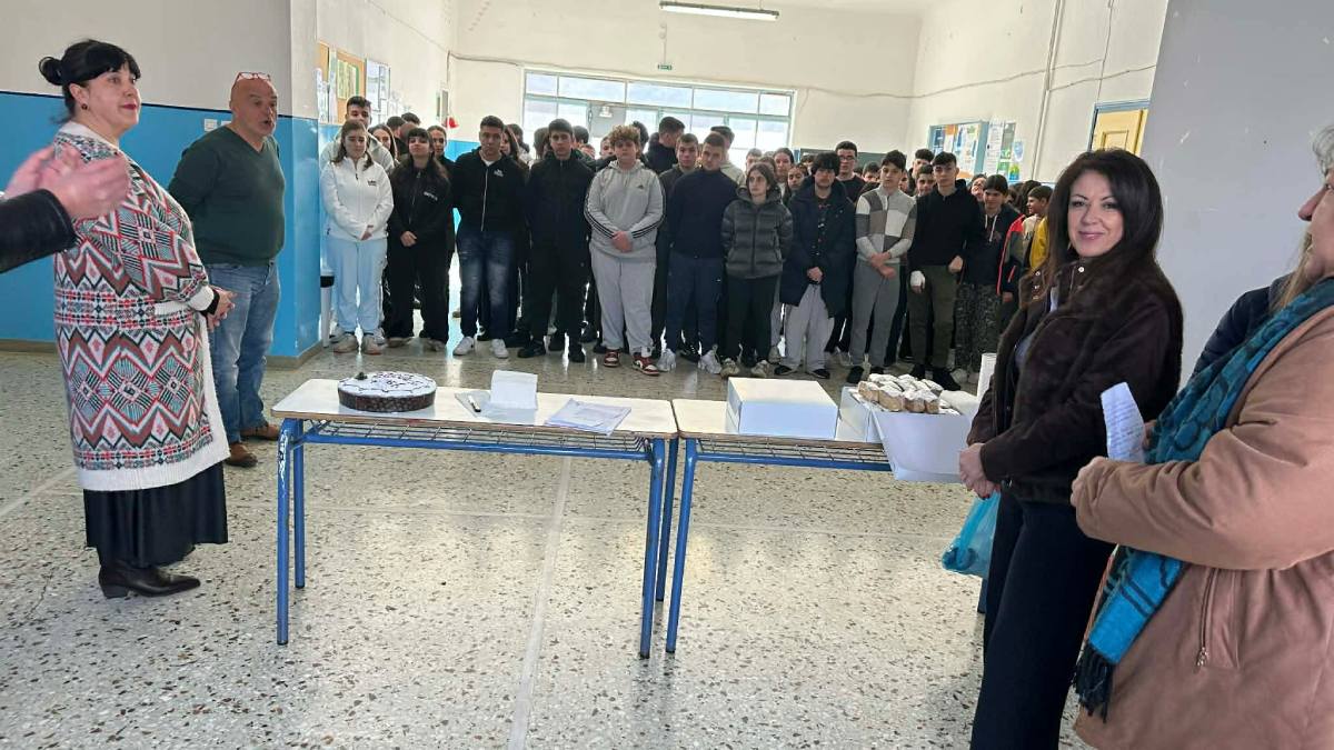 Βυτίνα: Δήμαρχος και Αντιδήμαρχος Παιδείας δίπλα σε γονείς και εκπαιδευτικούς