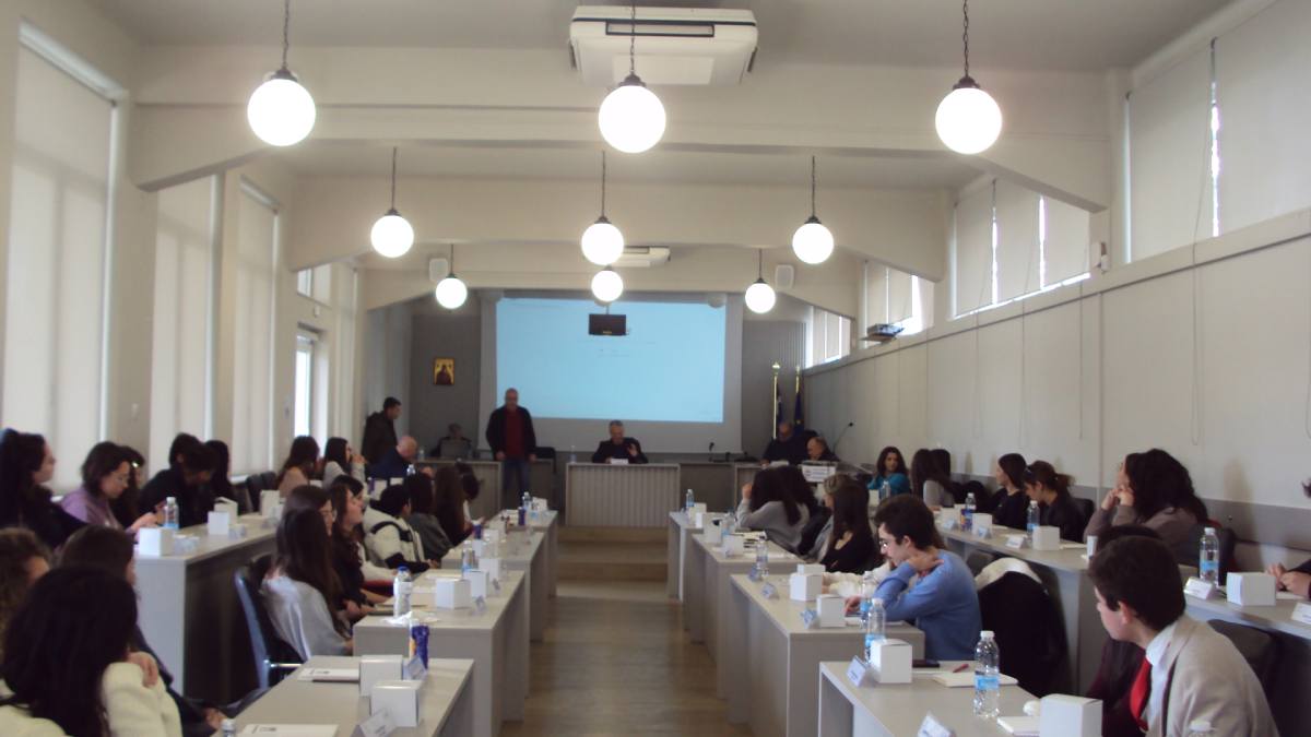 Τρίπολη: Το Λύκειο Λυγουριού στην πρώτη συνεδρίαση του 2ου Περιφερειακού Συμβουλίου Νέων Πελοποννήσου