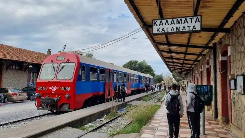 Καλαμάτα: Το τρένο «σφυρίζει» ξανά