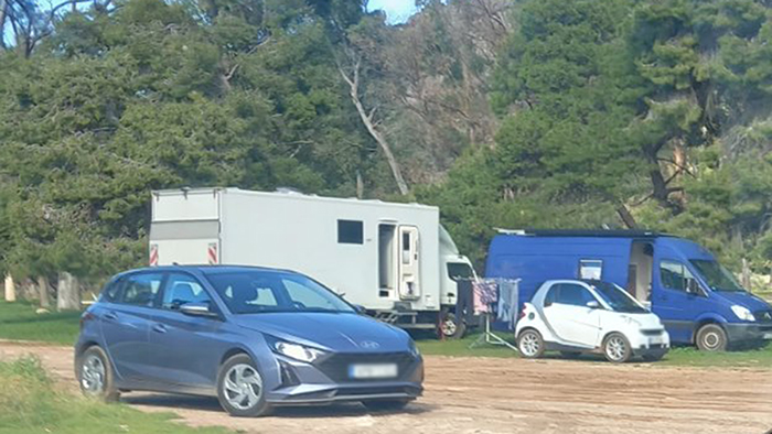 Τροχόσπιτα στην Καραθώνα