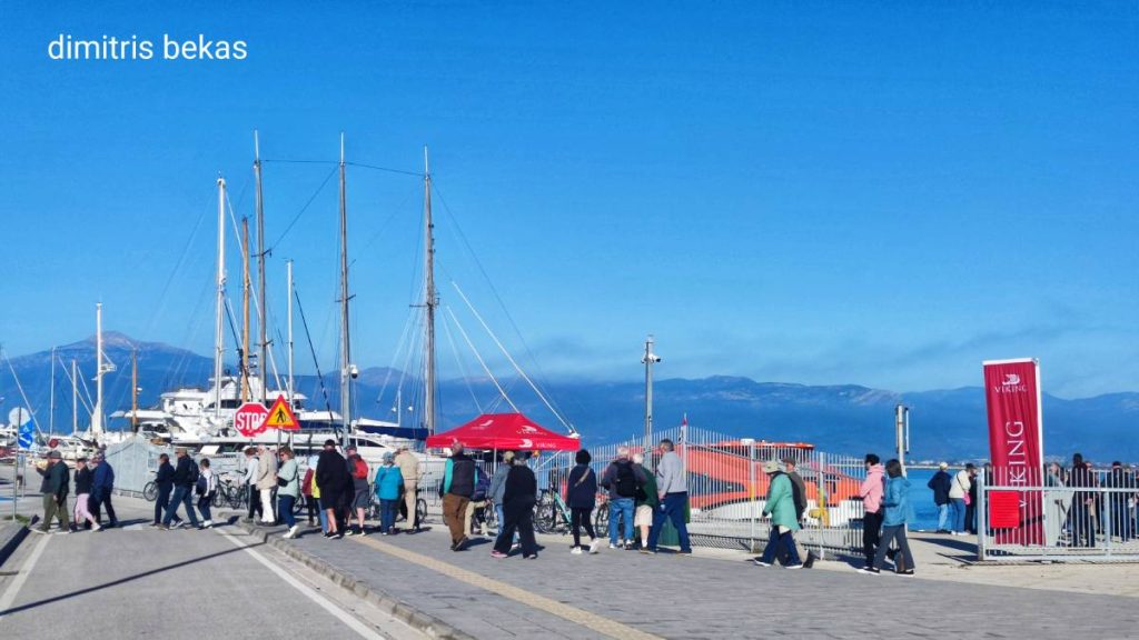 viking vesta κρουαζιερόπλοιο Ναύπλιο τουρίστες