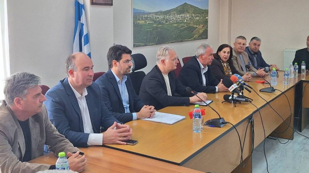 Υπογραφές για την ανάπλαση του κέντρου Νεμέας