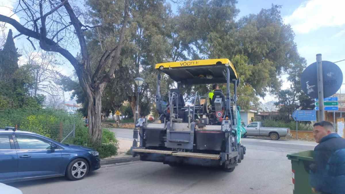 Άργος: Συνεχίζονται οι ασφαλτοστρώσεις σε κεντρικούς δρόμους της πόλης