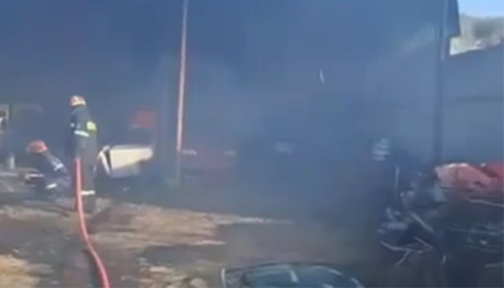 Φωτιά στη Μαραθιά Δρεπάνου