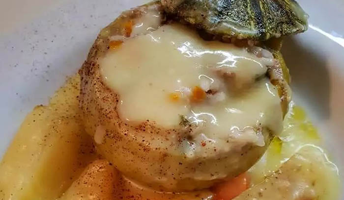 Κολοκυθάκια γεμιστά με λεμονάτη σως στη γάστρα