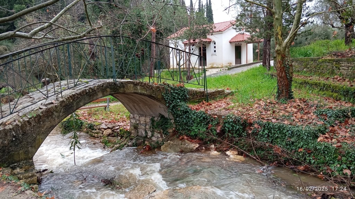 Στους δρόμους του νερού στα Κοντοβούνια Μεσσηνίας