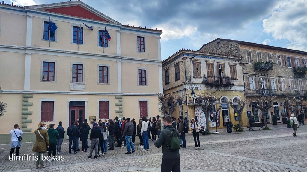 Τουρίστες στα σοκάκια του Ναυπλίου