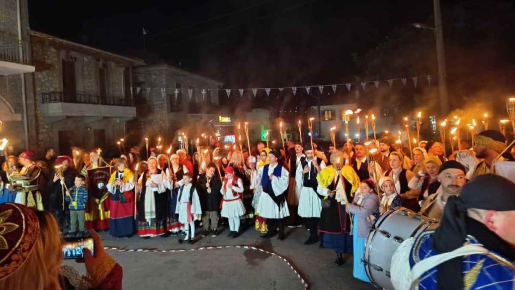 Λαμπαδηφορία Βυτίνας