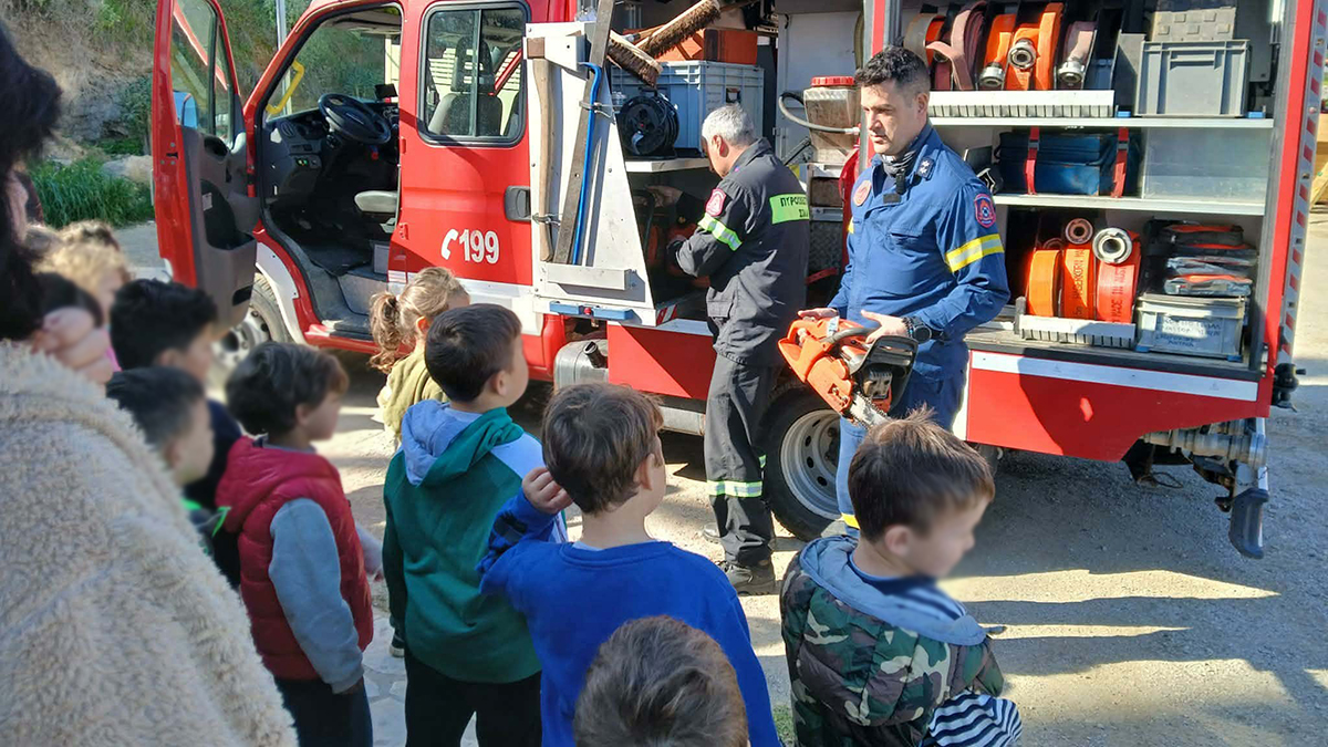 Μικροί «πυροσβέστες» εν δράσει στο Κρανίδι