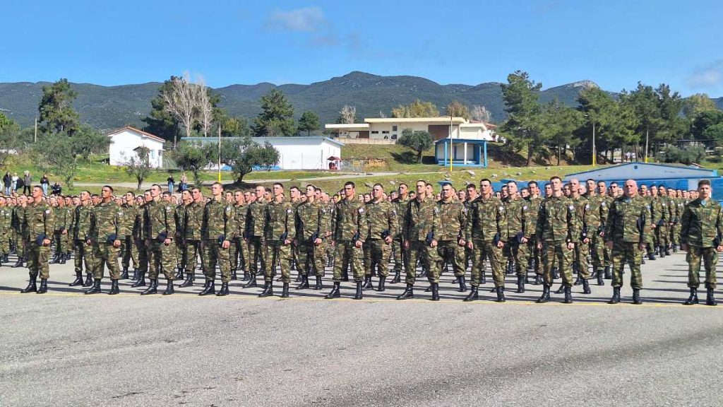 Ορκωμοσία νεοσύλλεκτων 2026 Α’ ΕΣΣΟ στο στρατόπεδο Παπαφλέσσα στην Καλαμάτα