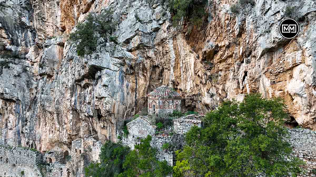 Το κρυφό σχολειό της Αρκαδίας στο φαράγγι του Λούσιου