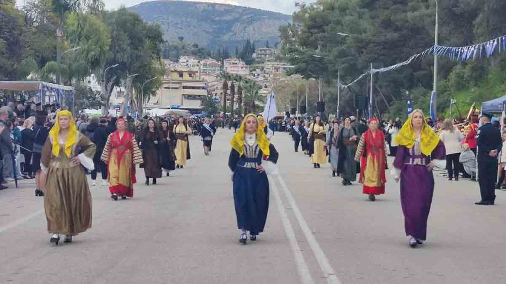 Παρέλαση 25ης Μαρτίου στο Ναύπλιο