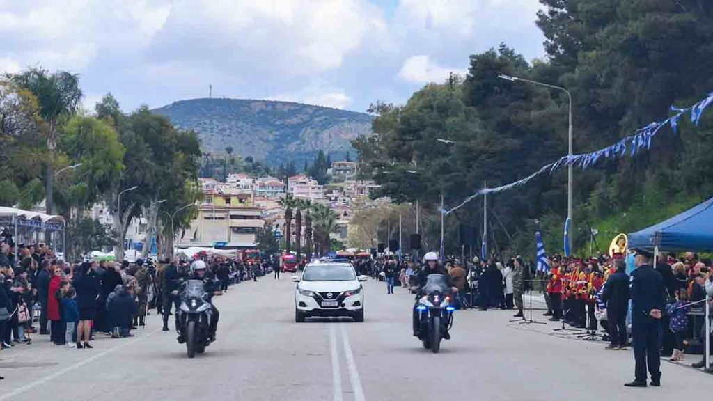 Παρέλαση 25ης Μαρτίου στο Ναύπλιο