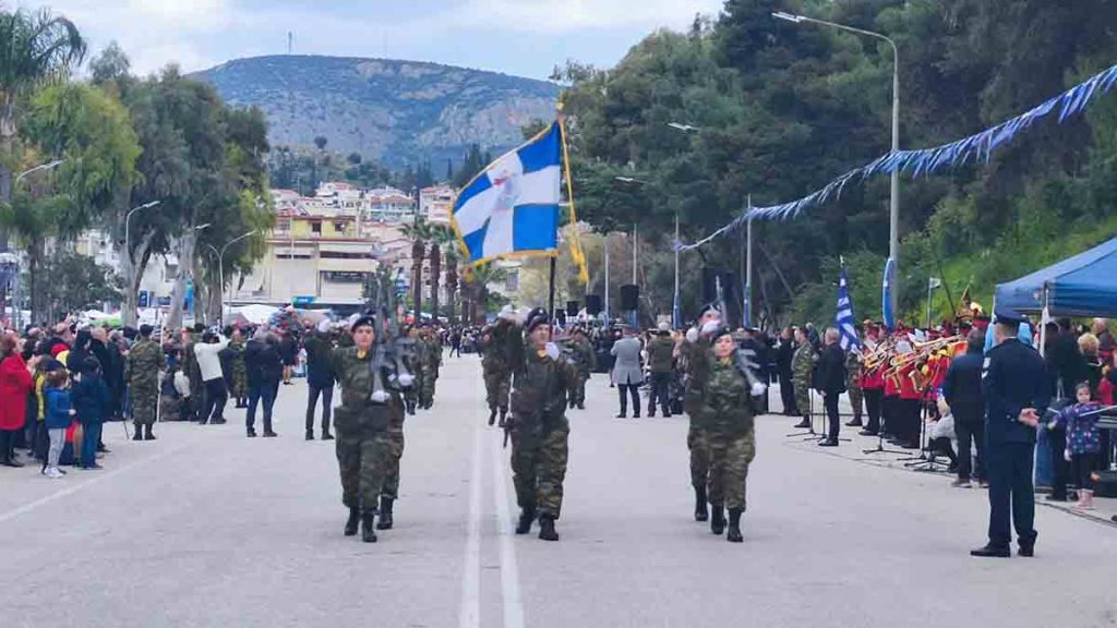 Παρέλαση 25ης Μαρτίου στο Ναύπλιο