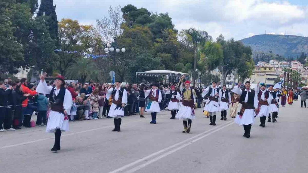 Παρέλαση 25ης Μαρτίου στο Ναύπλιο