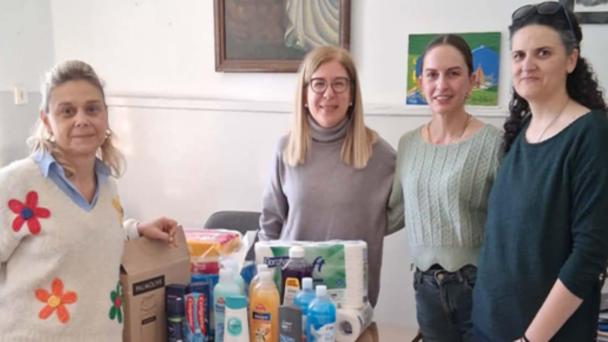 Γυναίκες του Αραχναίου στηρίζουν τους κρατούμενους στην Τίρυνθα