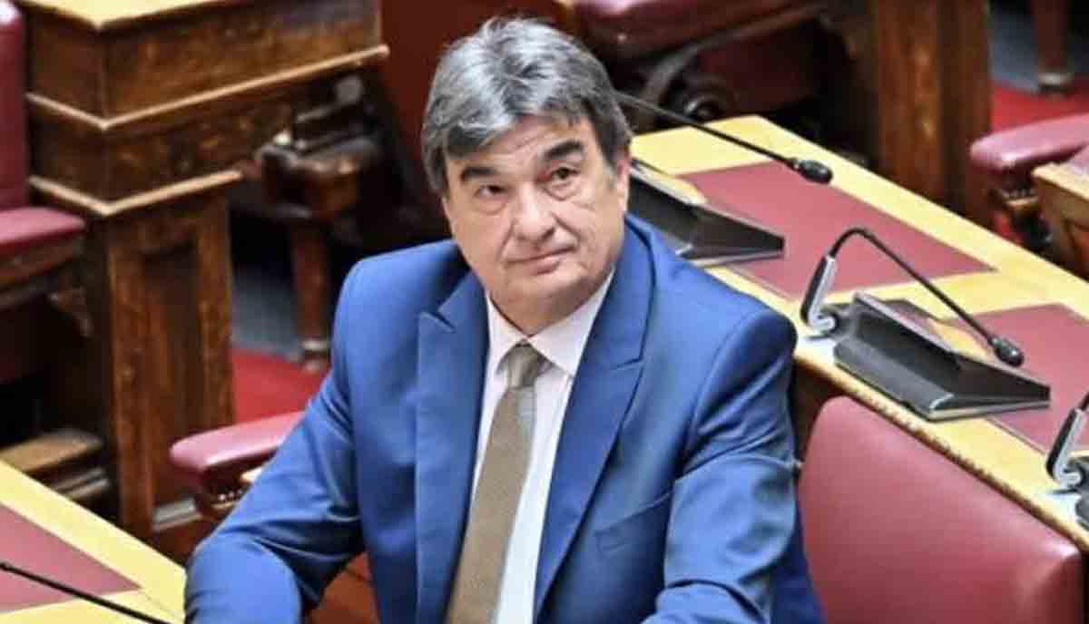 ΠΑΣΟΚ: Ορκίστηκε βουλευτής Αρκαδίας ο Βαγγέλης Γιαννακούρας