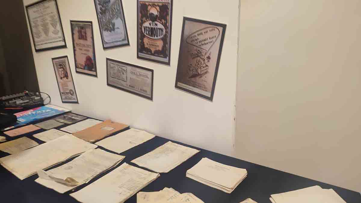 Μια σπάνια αναδρομή στο εμπορικό Ναύπλιο του χθες και του σήμερα