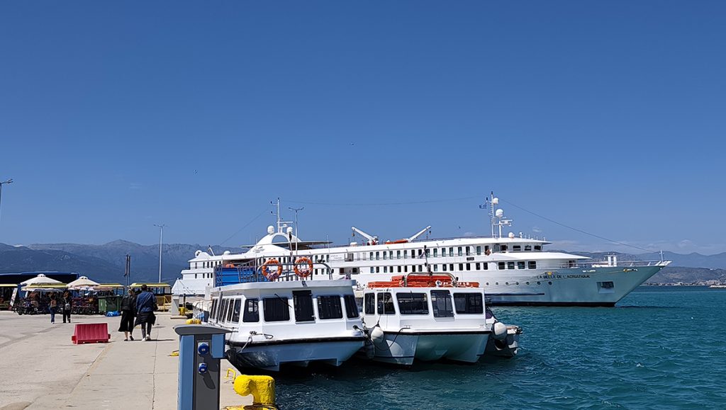 Κρουαζιερόπλοιο la belle de l'adriatique στο Ναύπλιο