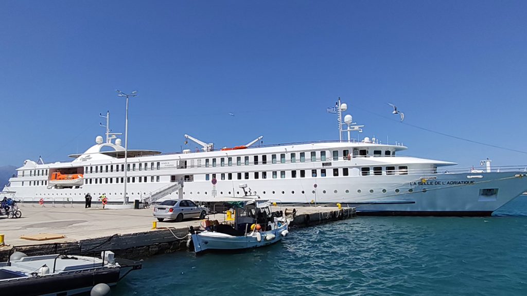 Κρουαζιερόπλοιο la belle de l'adriatique στο Ναύπλιο