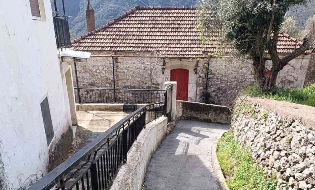 Νέα όψη στη Δήμητρα με ολοκληρωμένα έργα οδοποιίας από τον Δήμο Γορτυνίας