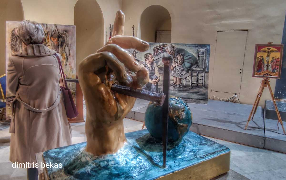 Ναύπλιο: Άνοιξε τις πύλες της η νέα εικαστική έκθεση