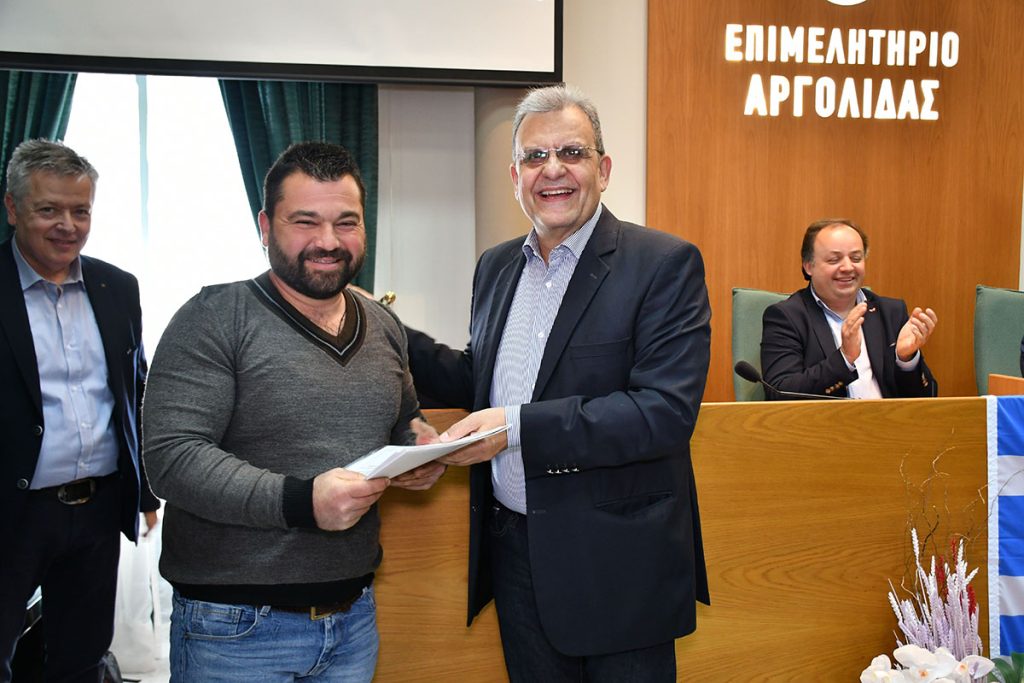 Πιστοποιήθηκαν οι πρώτοι 42 τεχνίτες οχημάτων υψηλής τάσης στην Αργολίδα