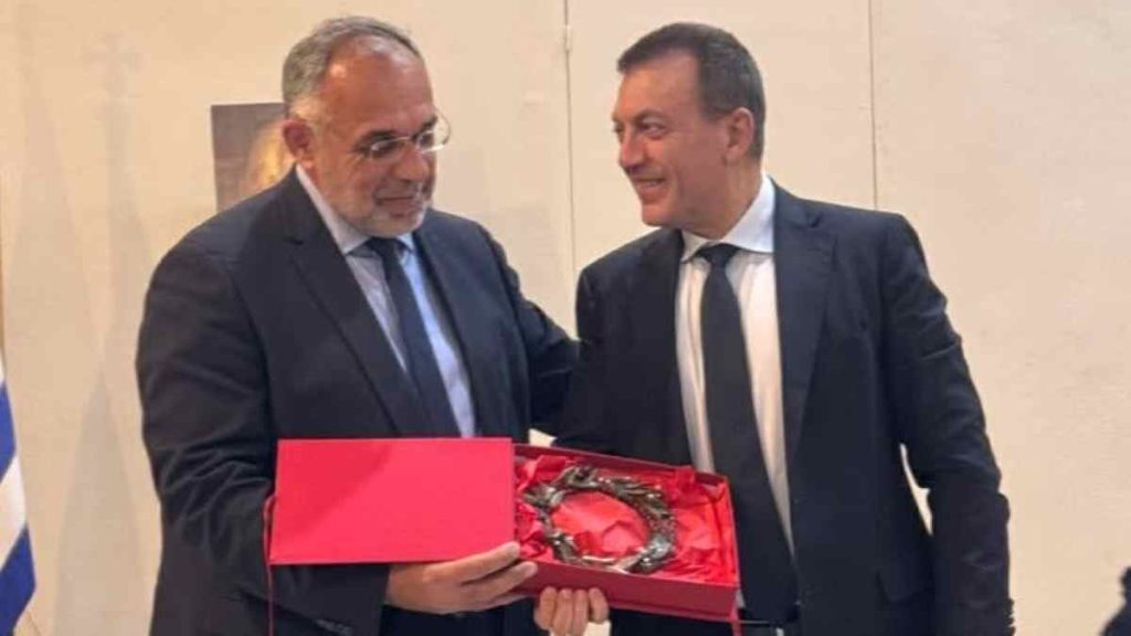 Βρούτσης Ορφανός