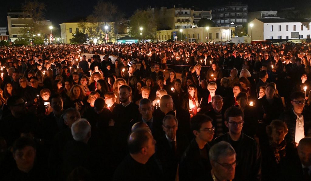 Άργος περιφορά συνάντηση επιταφίων Μεγάλη Παρασκευή 2026