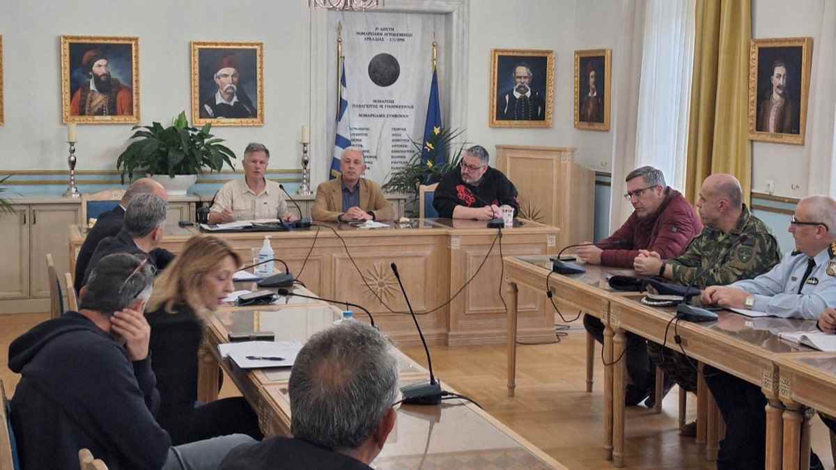 Περιφέρεια Πελοποννήσου: Συντονισμός και πρόληψη για την αντιπυρική περίοδο 2026