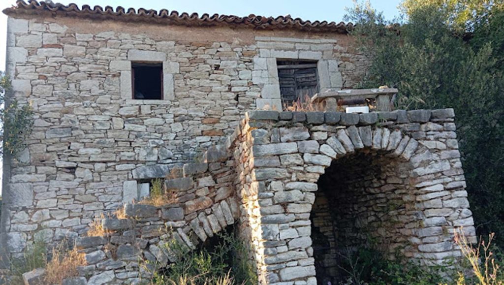 Χάτζικα - Δάρα Μεσσήνης