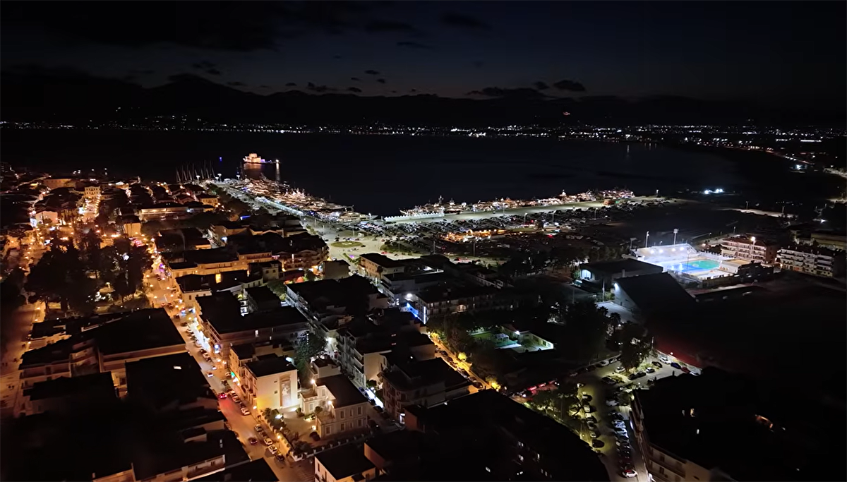 Νύχτες πολυτέλειας στο Ναύπλιο: Η φαντασμαγορική όψη του MEDYS 2026 από ψηλά